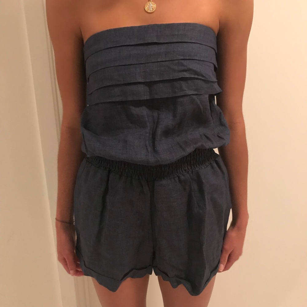 100% Capri blue linen romper brand new never worn